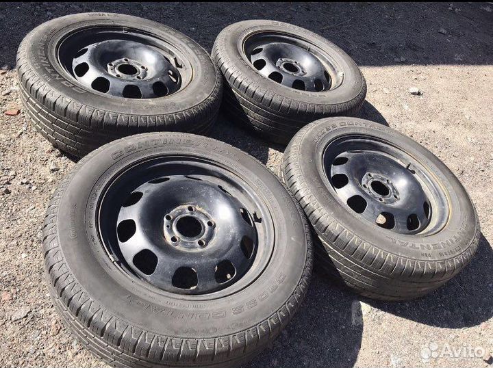 R16 Continental ContiCrossContact LX 215/65, PCD 5x114.3 DIA 66.1