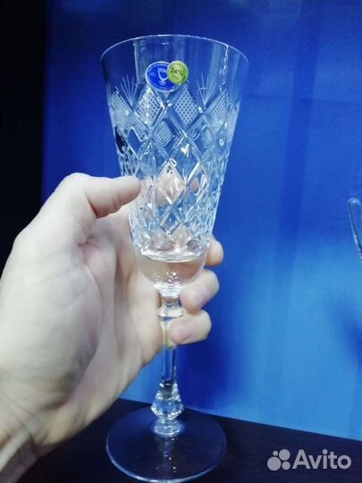 Хрустальные бокалы фужеры