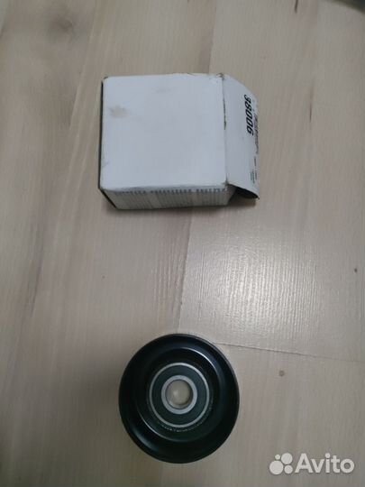 T38006 ролик натяжитель ремня