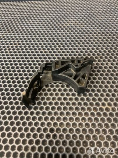 Кронштейн стартера Bmw X7 G07 M-pack B57D30 2020