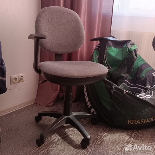 Офисное кресло бу