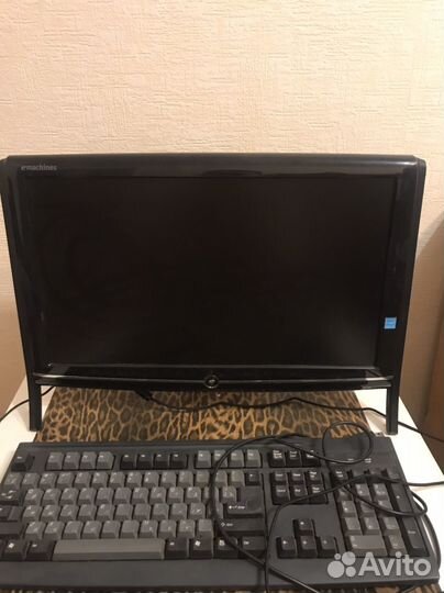 Моноблок emachines ez1601