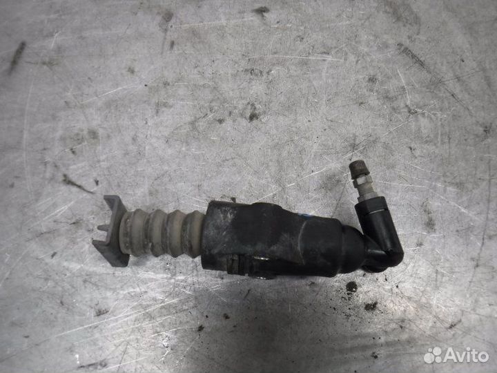 Рабочий цилиндр сцепления Skoda Octavia А4 BCA