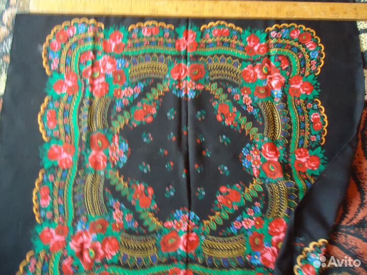 Платки СССР шерстяные,черный Япония