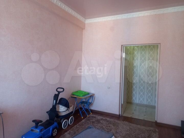 2-к. квартира, 76 м², 9/9 эт.