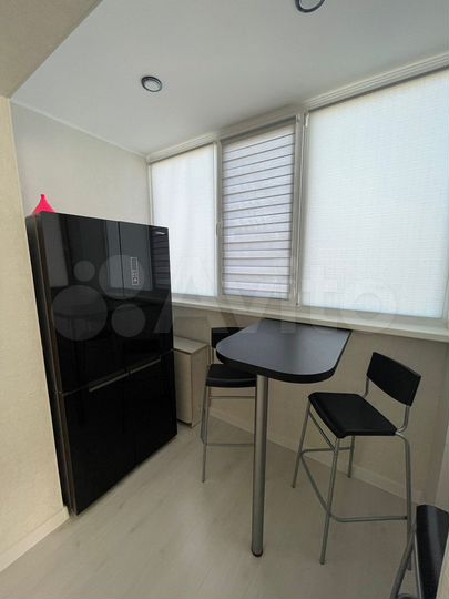 2-к. квартира, 60 м², 1/3 эт.