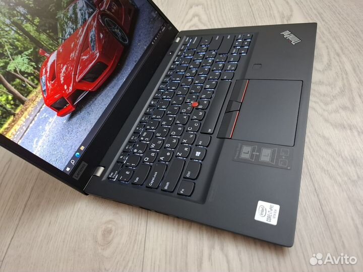 ThinkPad T14s i7-10610 16/512 топовый