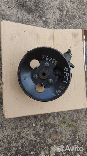 Насос гур на Opel Vectra B 2.5