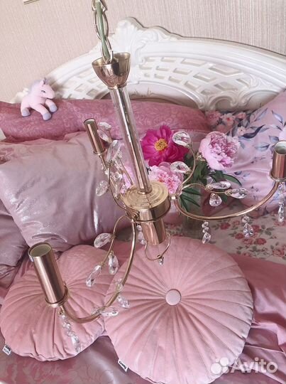 Люстра потолочная новая