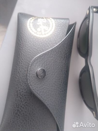 Солнцезащитные очки ray ban wayfarer 2140