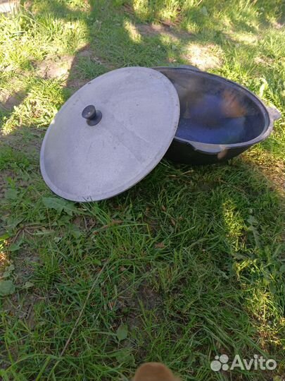 Казан чугунный