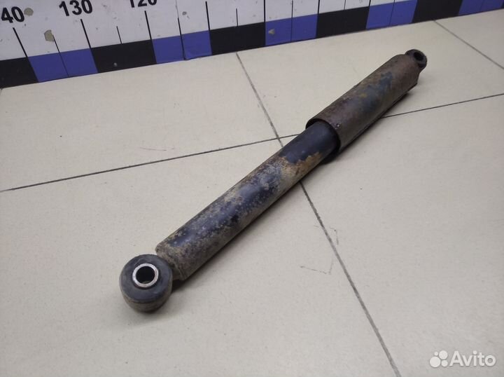 Амортизатор задний Pajero/Montero Sport (KH) 2008