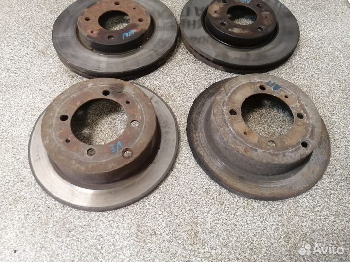 Диск тормозной передний Mitsubishi Lancer (CS)