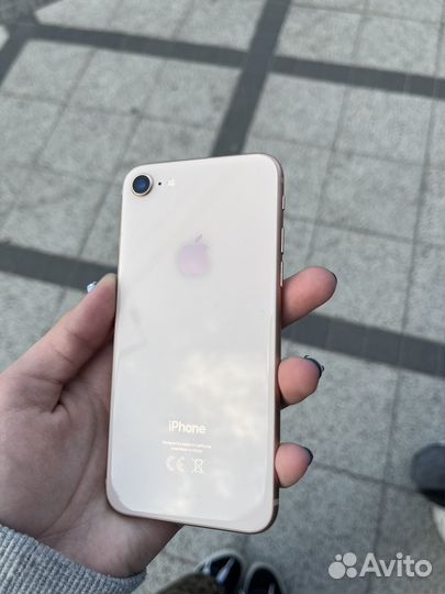 iPhone 8, 128 ГБ
