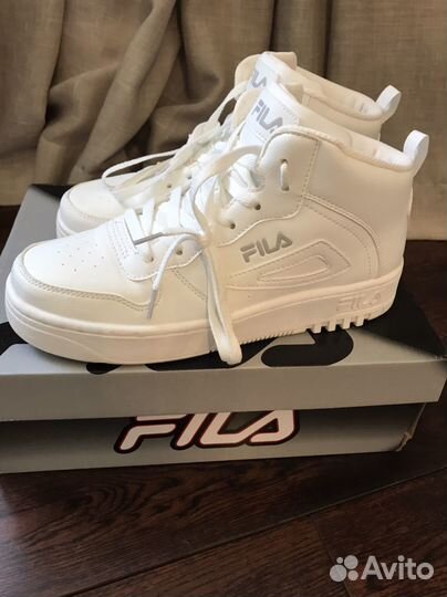 39/40 кроссовки Fila высокие