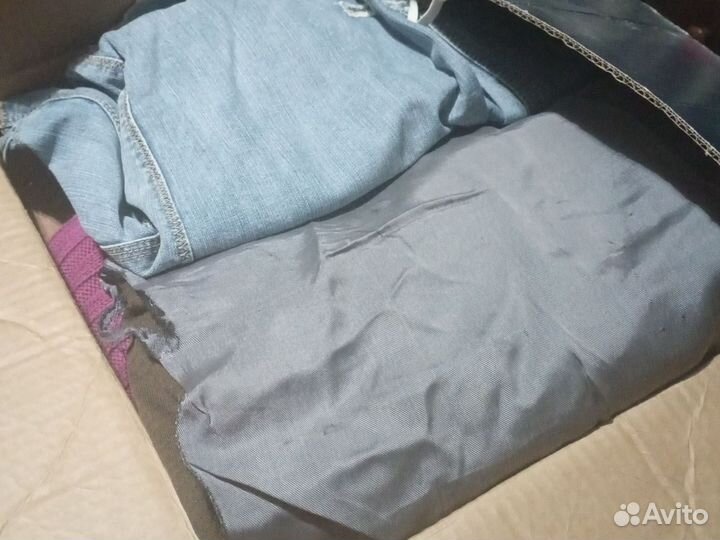 Продам пакет вещей на женщину