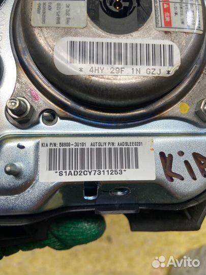 Аирбаг на руль Kia Sportage SL G4KD 2013