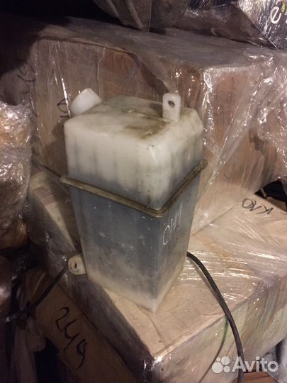 Бачок омывателя лобового стекла Chevrolet Lacetti