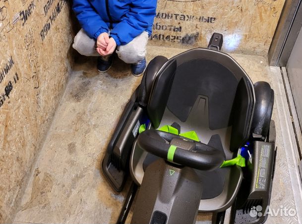 Электрокарт Ninebot GoKart Pro электрокартинг