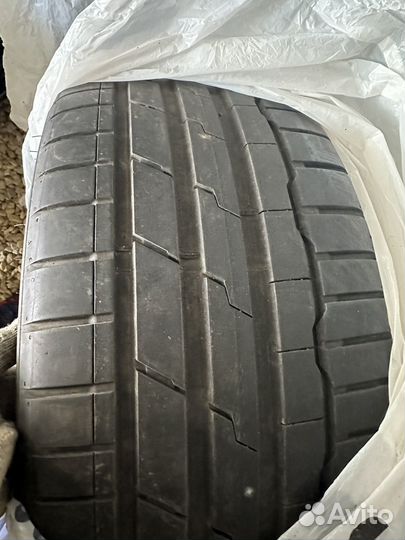 Hankook Ventus S1 Evo 3 K127 245/35 R21