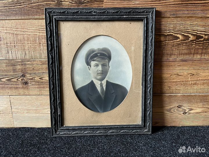 Портреты в раме старинные