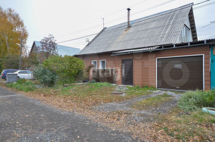 Дом 70 м² на участке 2,3 сот.