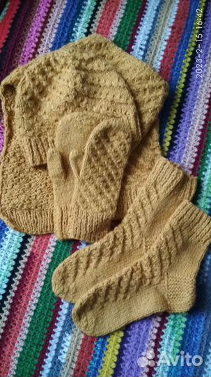 Шапка шарф варежки носки