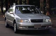 Toyota Vista V40 (1994—1998) Седан