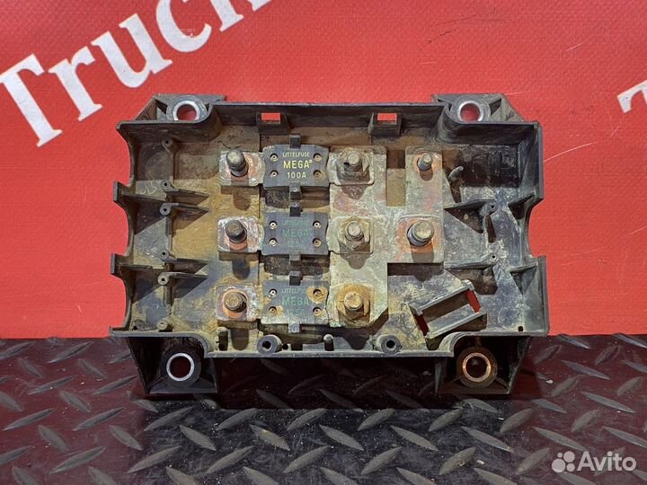 Блок силовых предохранителей Daf XF105