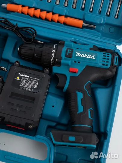 Дрель-шуруповерт Makita 18V