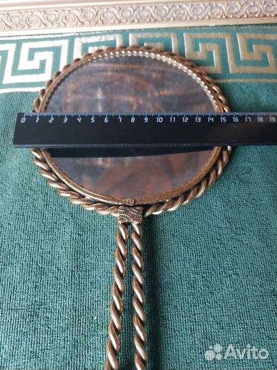 Антикварное ручное зеркало