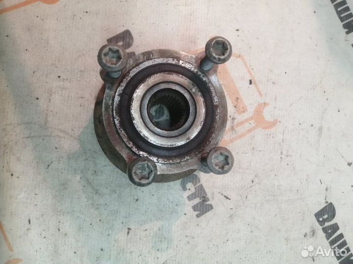 Ступица передняя правая Bmw X5 E70 2008