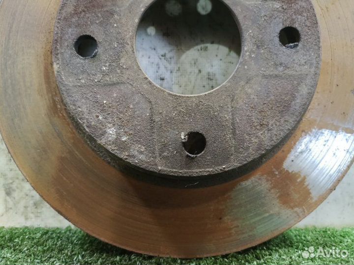 Тормозной диск передний правый Chevrolet Lacetti