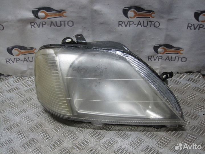 Фара правая Renault Logan 2004-2015