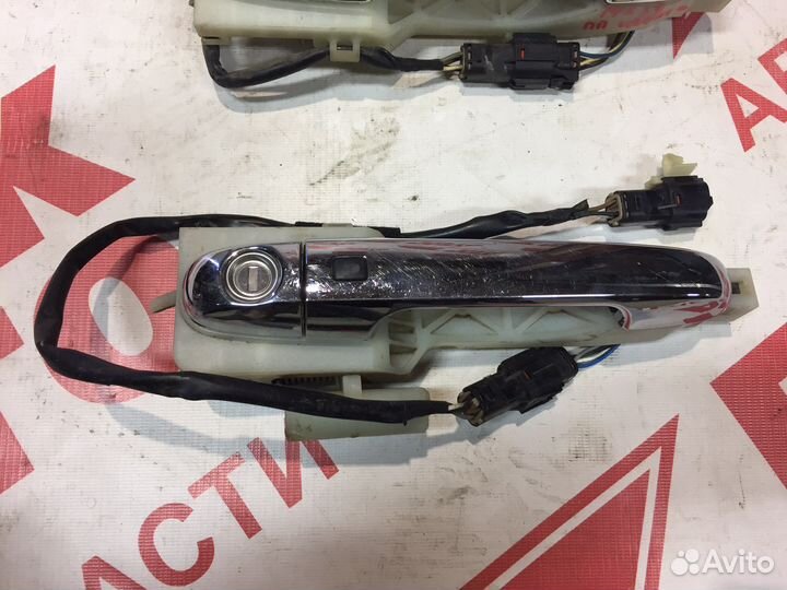 Ручка наружная двери Kia Cerato coup 2011