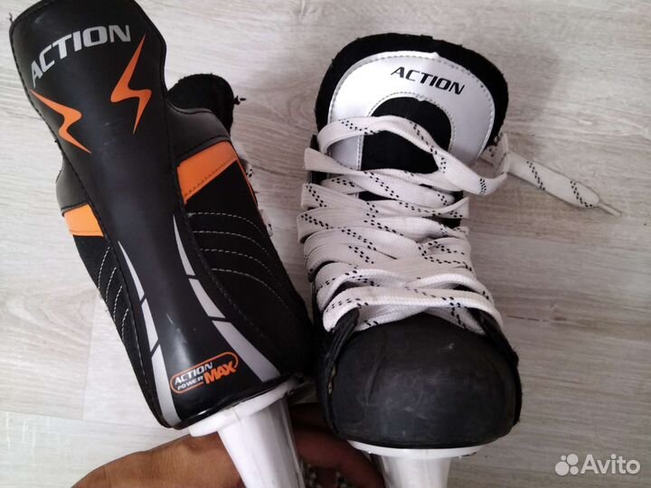 Хоккейные коньки