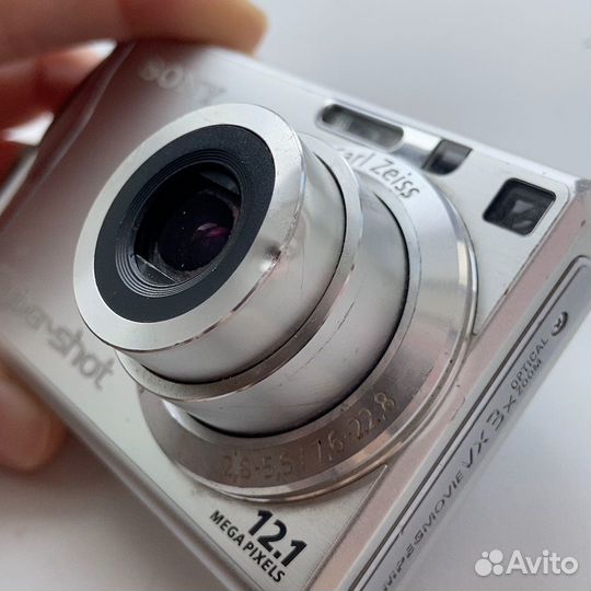 Компактный фотоаппарат sony cyber shot