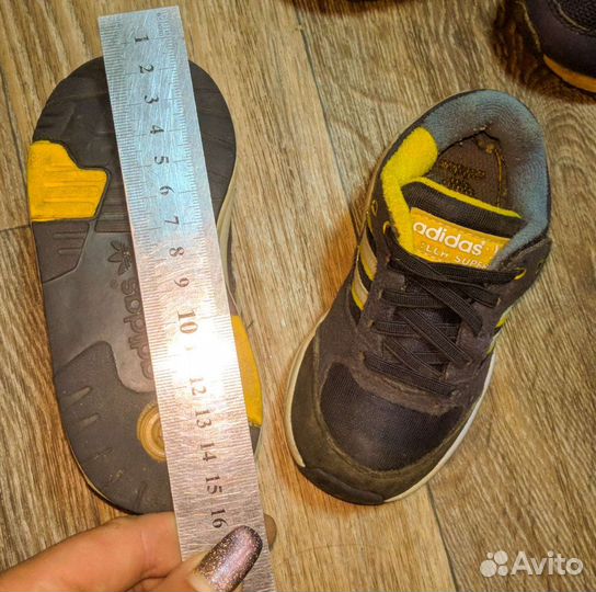 Кроссовки мальчику