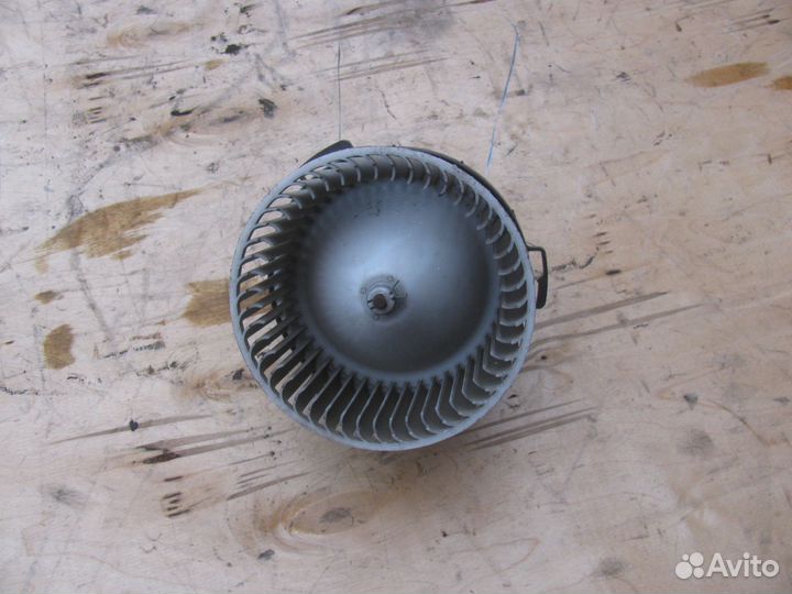Мотор печки Mazda 3 BK bkep bl