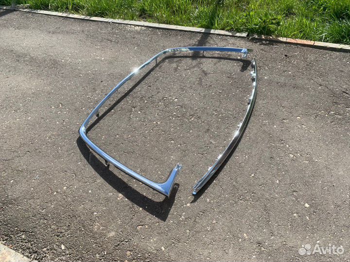 Молдинг Mitsubishi Outlander XL (2010-2013)