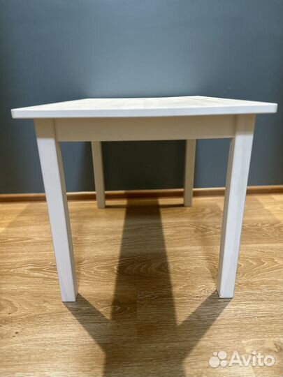 Стол и стулья из IKEA детские