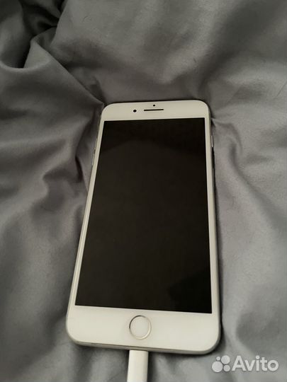 iPhone 8 Plus, 64 ГБ