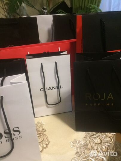 Брендовые пакеты Calvin Klein, Giorgio Armani