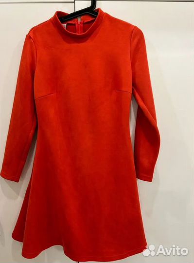 Нарядное платье