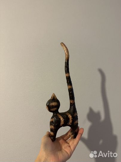 Декоративный кот