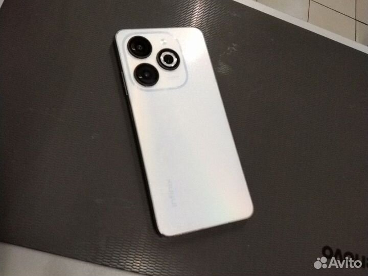 Infinix Smart 8, 4/128 ГБ