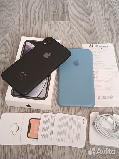 iPhone Xr, 64 ГБ