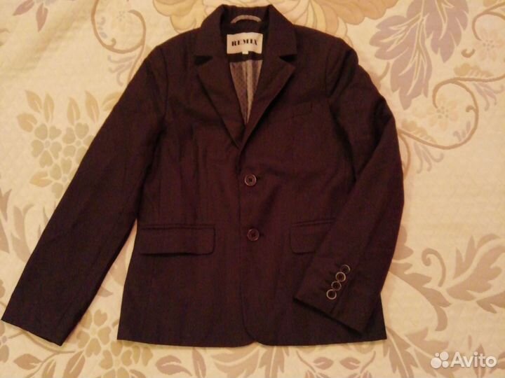 Школьный костюм