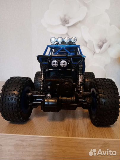 Багги на радиоуправлении
