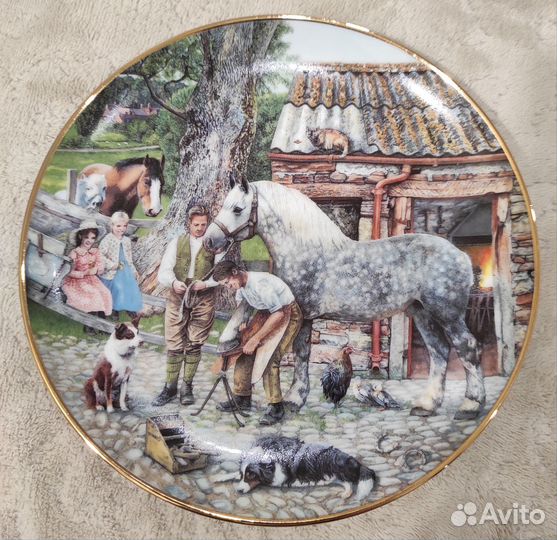 Коллекционные декоративные тарелки
